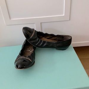 AGL size 5 Patent Leather black ballet flats
